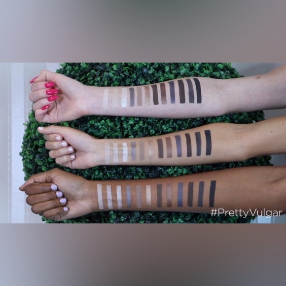 Pretty Vulgar Nightingale Eyeshadow Palette - Picture 4 of 8